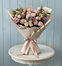 Букет цветов из:  Розы и Лизиантусы #REPLACE_PRED# Пластун