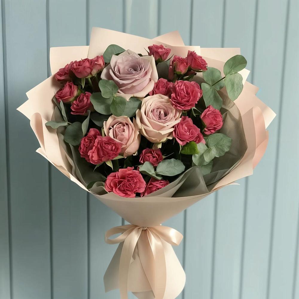 Букет цветов из: Гвоздики и Розы в Пластун