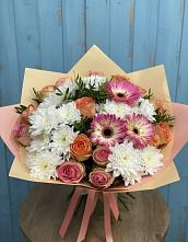 Букет цветов из:  Розы, Герберы и Хризантемы в Пластун