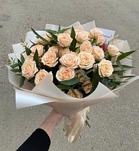 Букет Кремовые розы Латте в Пластун