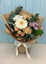 Букет цветов из:  Герберы и Хризантемы в Пластун