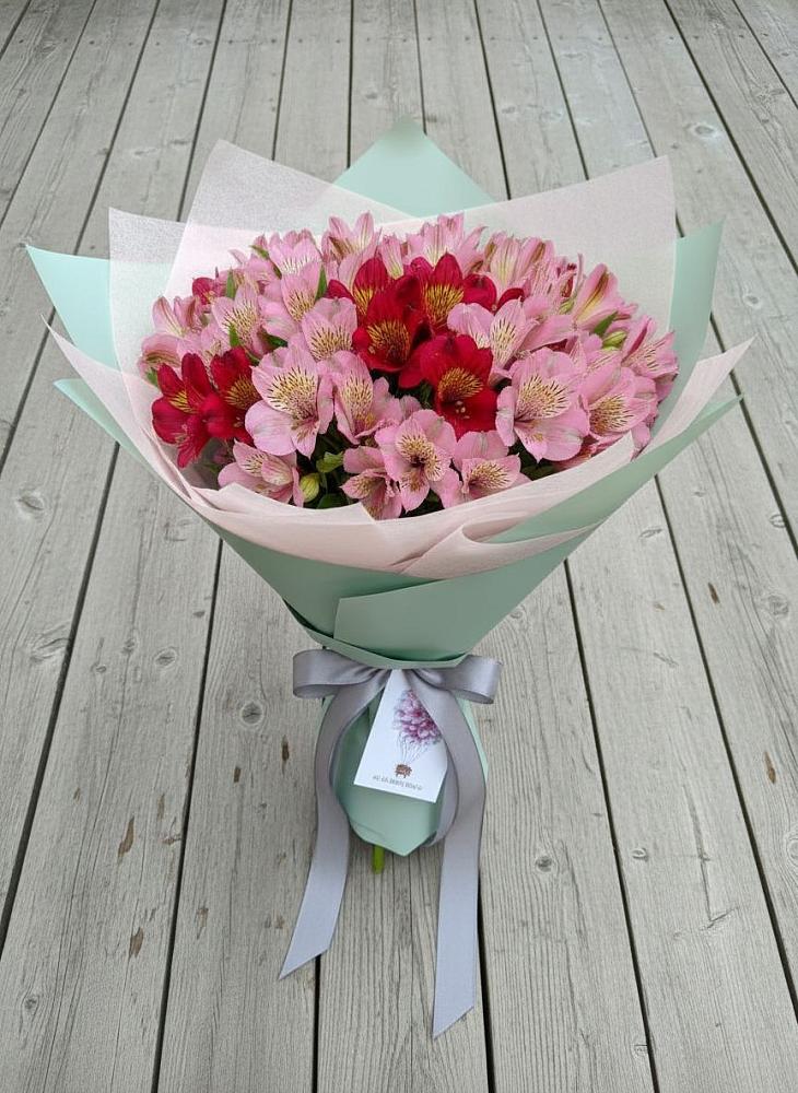 Букет цветов из: Альстромерии в Пластун