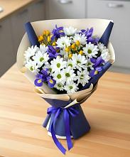 Букет цветов из:  Розы, Ирисы и Хризантемы в Пластун