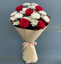 Букет цветов из:  Розы и Хризантемы в Пластун