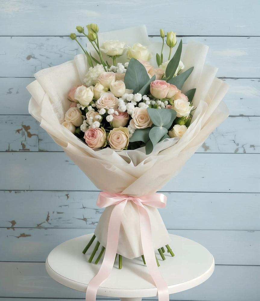 Букет цветов из: Розы и Лизиантусы в Пластун