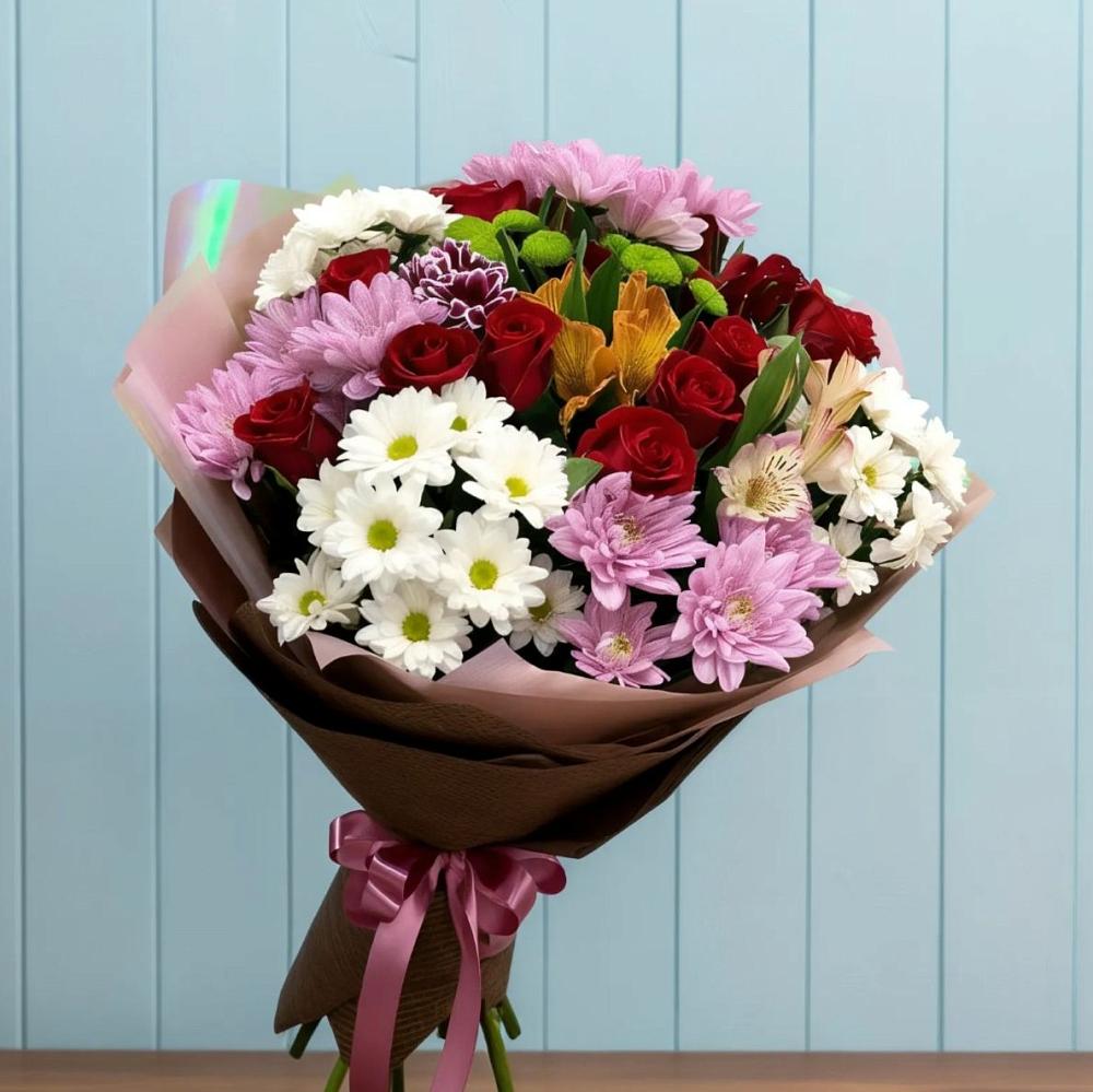 Букет цветов из: Розы, Хризантемы и Альстромерии в Пластун