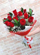 Букет цветов из:  Розы #REPLACE_PRED# Пластун