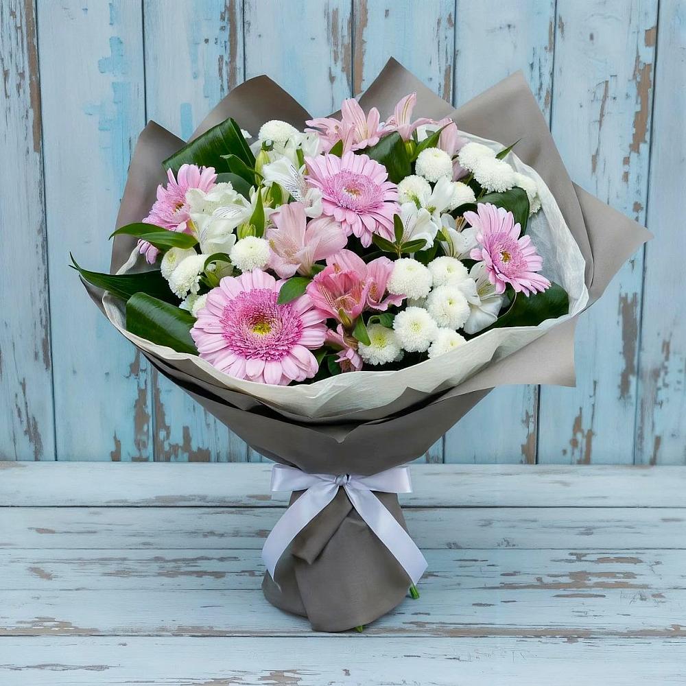 Букет цветов из: Герберы, Альстромерии и Хризантемы в Пластун