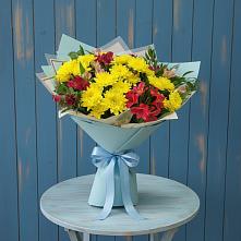 Букет цветов из:  Альстромерии и Хризантемы #REPLACE_PRED# Пластун