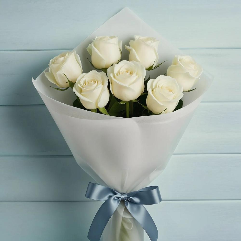 Букет 7 Белых роз Эдлесс Лав в Пластун