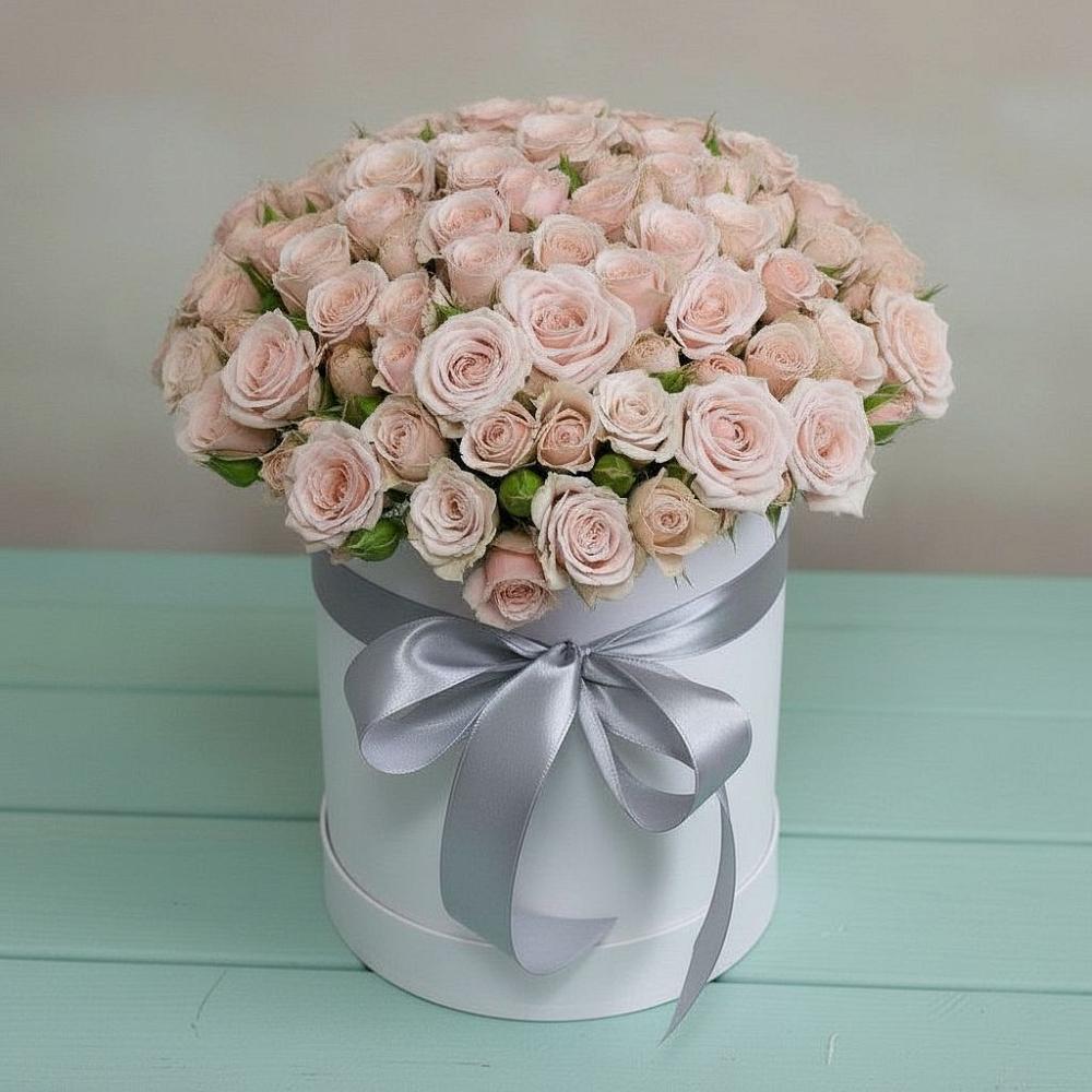 Цветочная композиция из Розы в шляпной коробке в Пластун